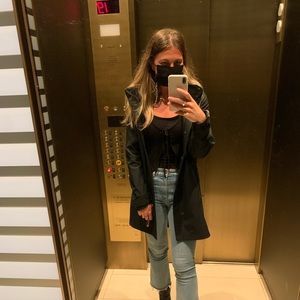 Meet your Posher, Danielle